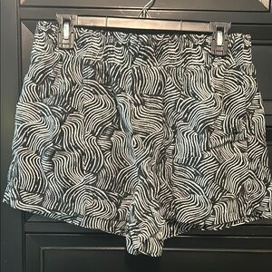 Black and White Patterned Women's Shorts